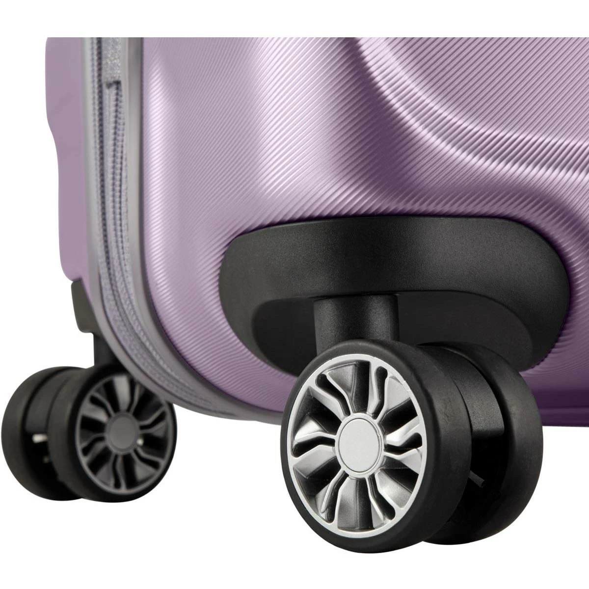 Ricardo Beverly Hills Rodeo Drive 2.0 Medium Check-In Spinner 13 Ricardo Beverly Hills Rodeo Drive 2.0 Medium Check-In Spinner - Image 13