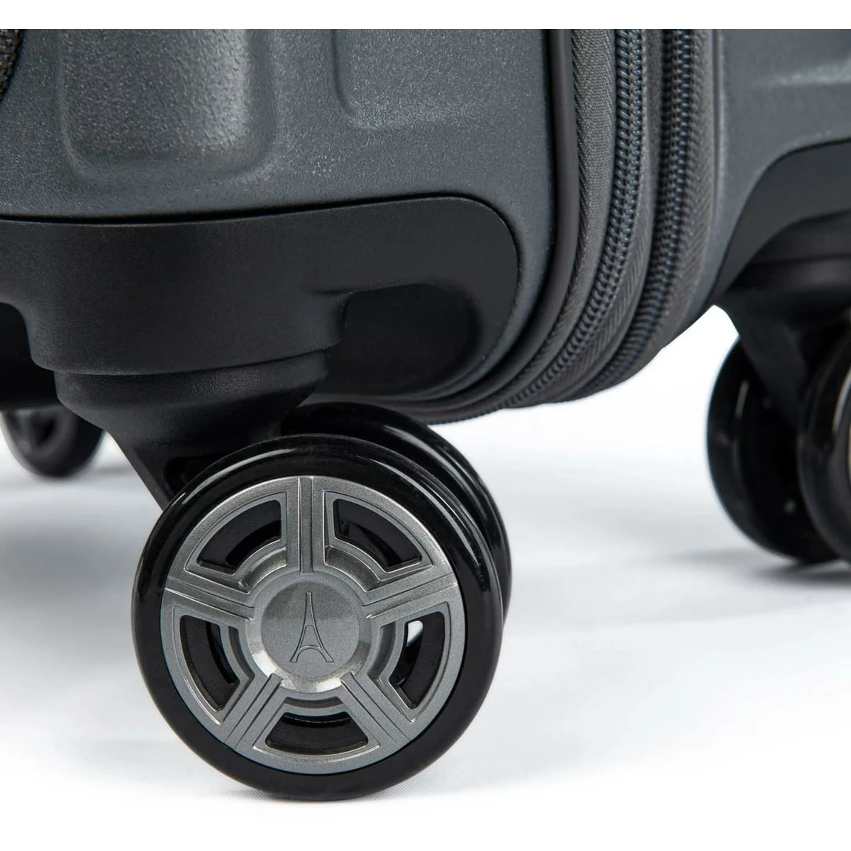 Travelpro Platinum Elite Compact Business Plus Carry On Exp Hardside Spinner 9 Travelpro Platinum Elite Compact Business Plus Carry On Exp Hardside Spinner - Image 9