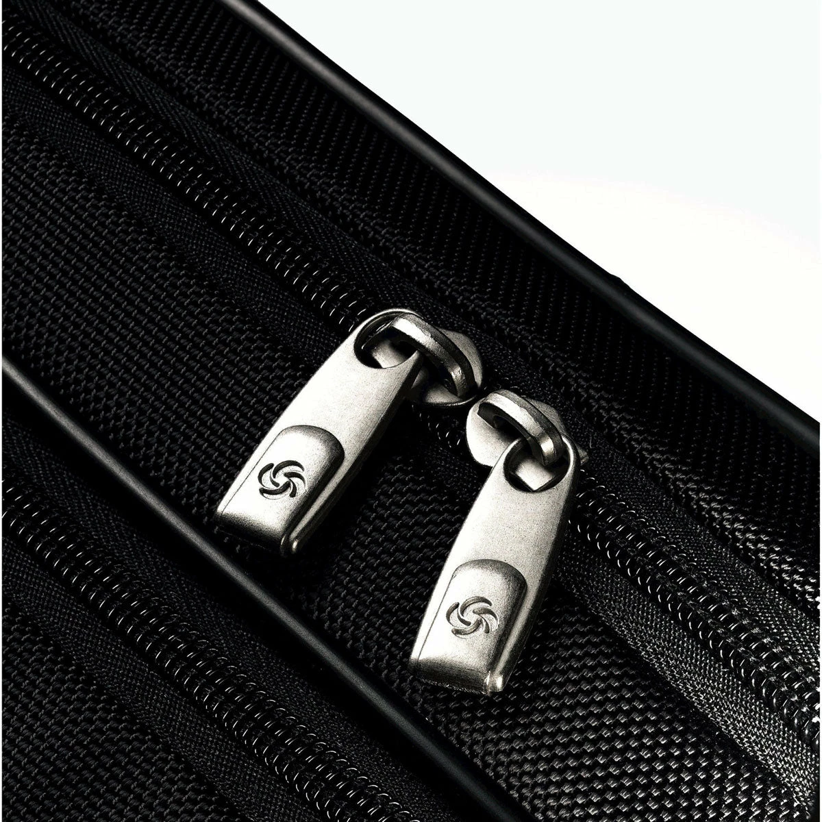 Samsonite Classic Business Perfect Fit Two Gusset Laptop Bag 4 Samsonite Classic Business Perfect Fit Two Gusset Laptop Bag - Image 4