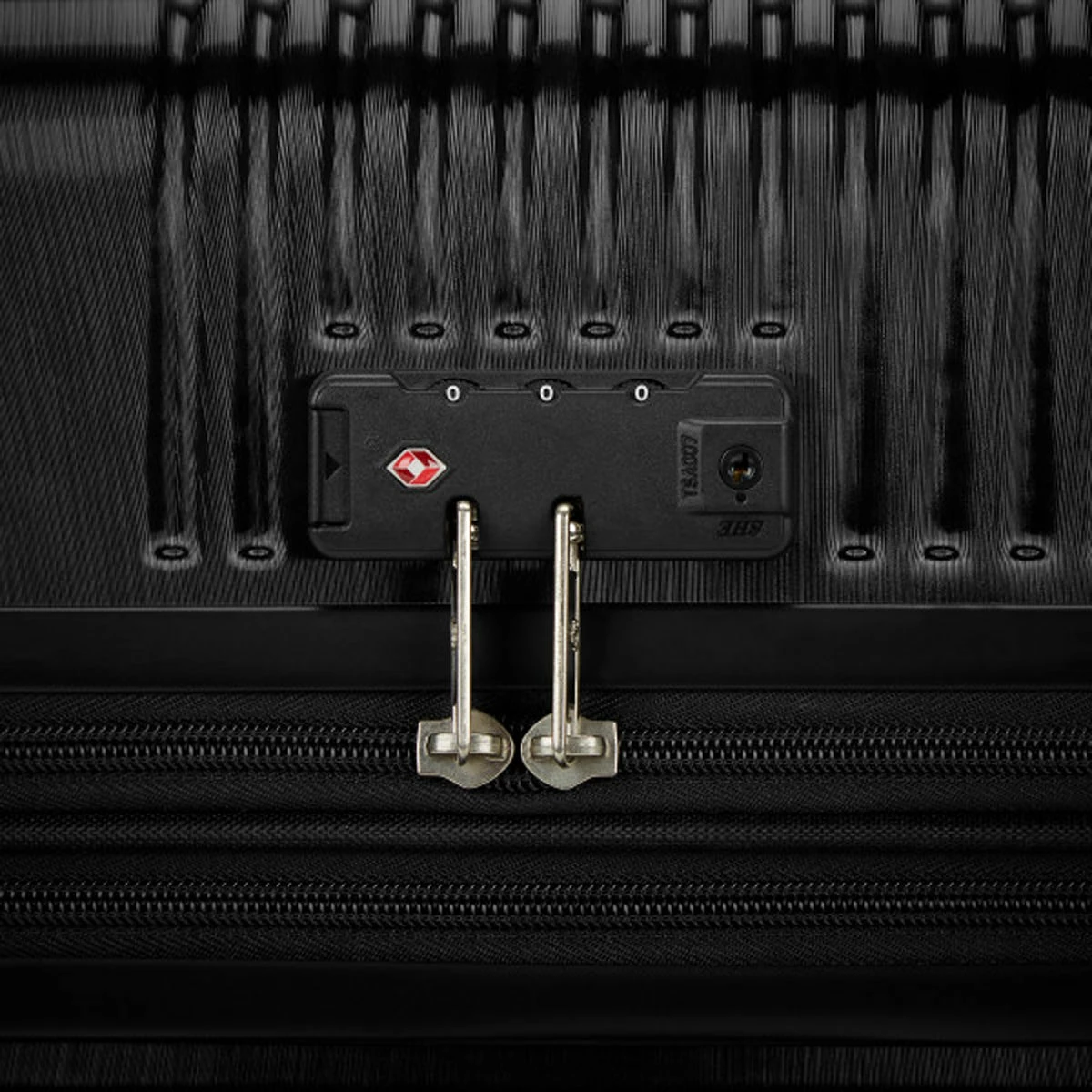 Samsonite Alliance SE Medium Spinner 5 Samsonite Alliance SE Medium Spinner - Image 5