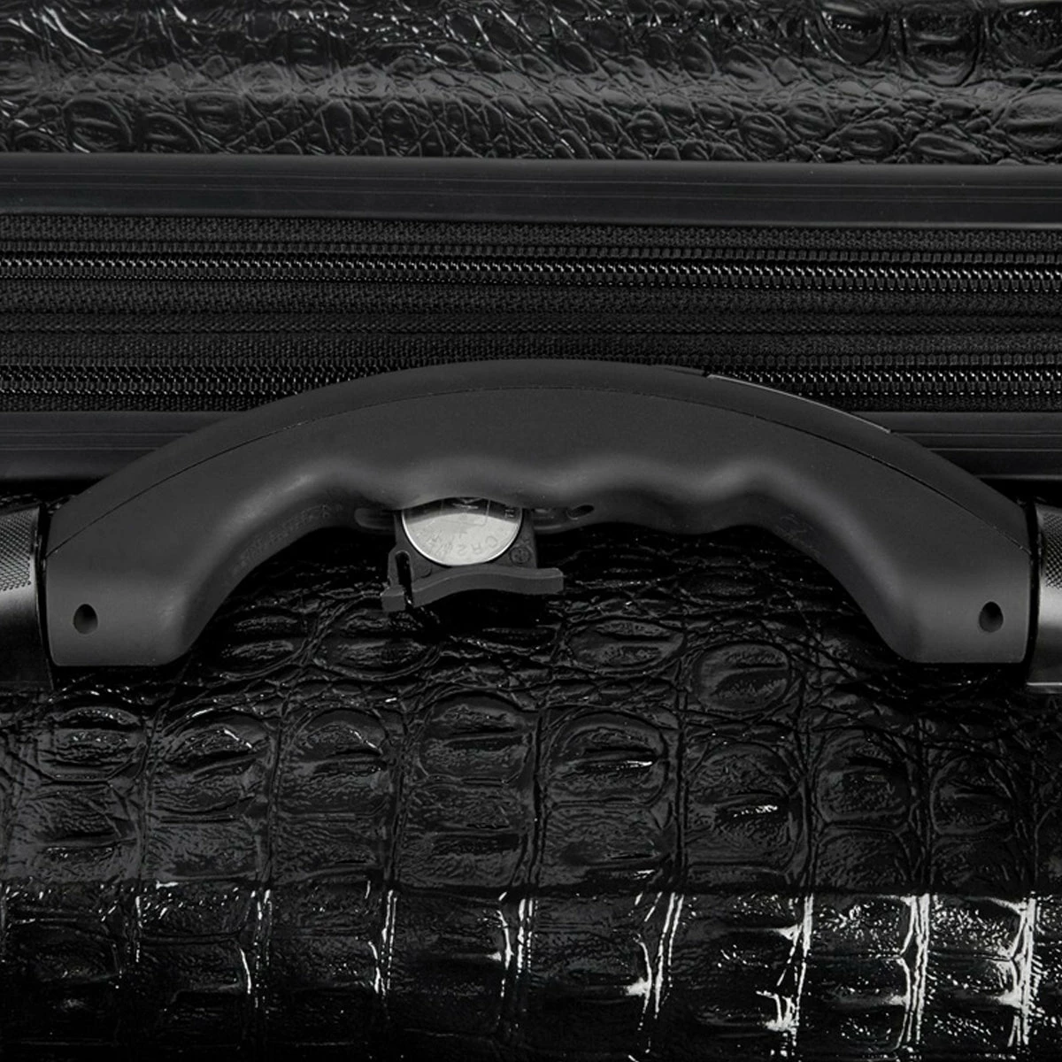 Luggage Tech Nile SMART LUGGAGE 28" Expandable Spinner 11 Luggage Tech Nile SMART LUGGAGE 28" Expandable Spinner - Image 11