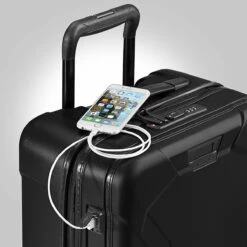 Briggs & Riley Torq Domestic Carry On Spinner 21 Briggs & Riley Torq Domestic Carry On Spinner -suitcase sale QU222SP 74usb3 2000x b5bbc79f 7ee2 4c18 8a9b 1ca7e07070f7