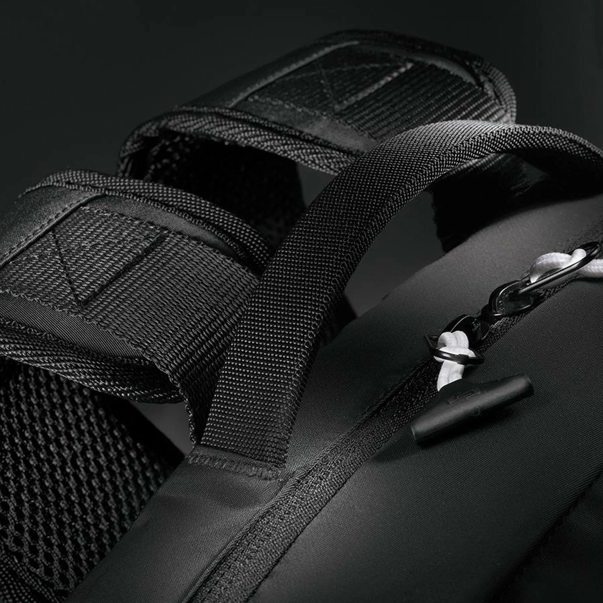 Solo New York Elite Backpack 7 Solo New York Elite Backpack - Image 7