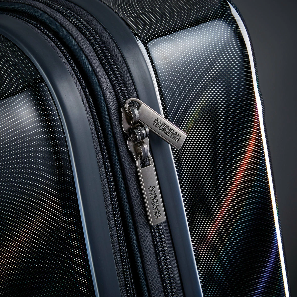 American Tourister Moonlight Iridescent 28" Spinner 4 American Tourister Moonlight Iridescent 28" Spinner - Image 4