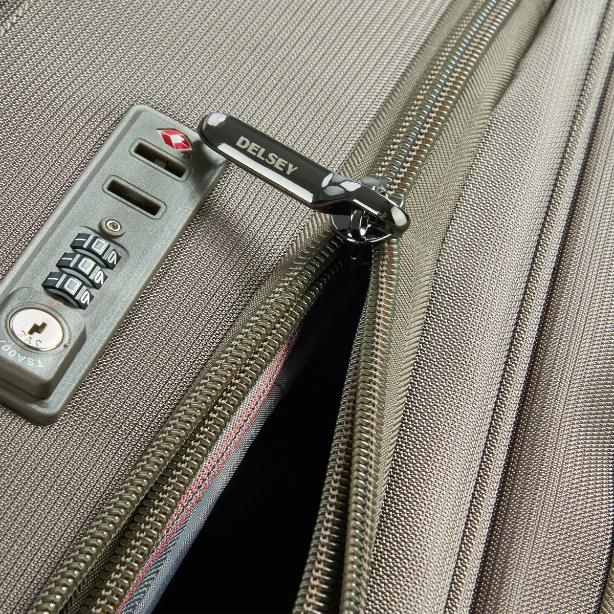 Delsey Helium DLX 25" Expandable Spinner Upright 7 Delsey Helium DLX 25" Expandable Spinner Upright - Image 7